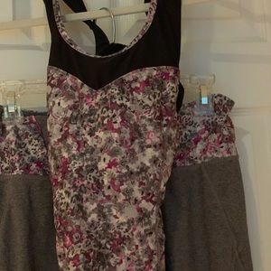 A nice top and bottom work out outfits